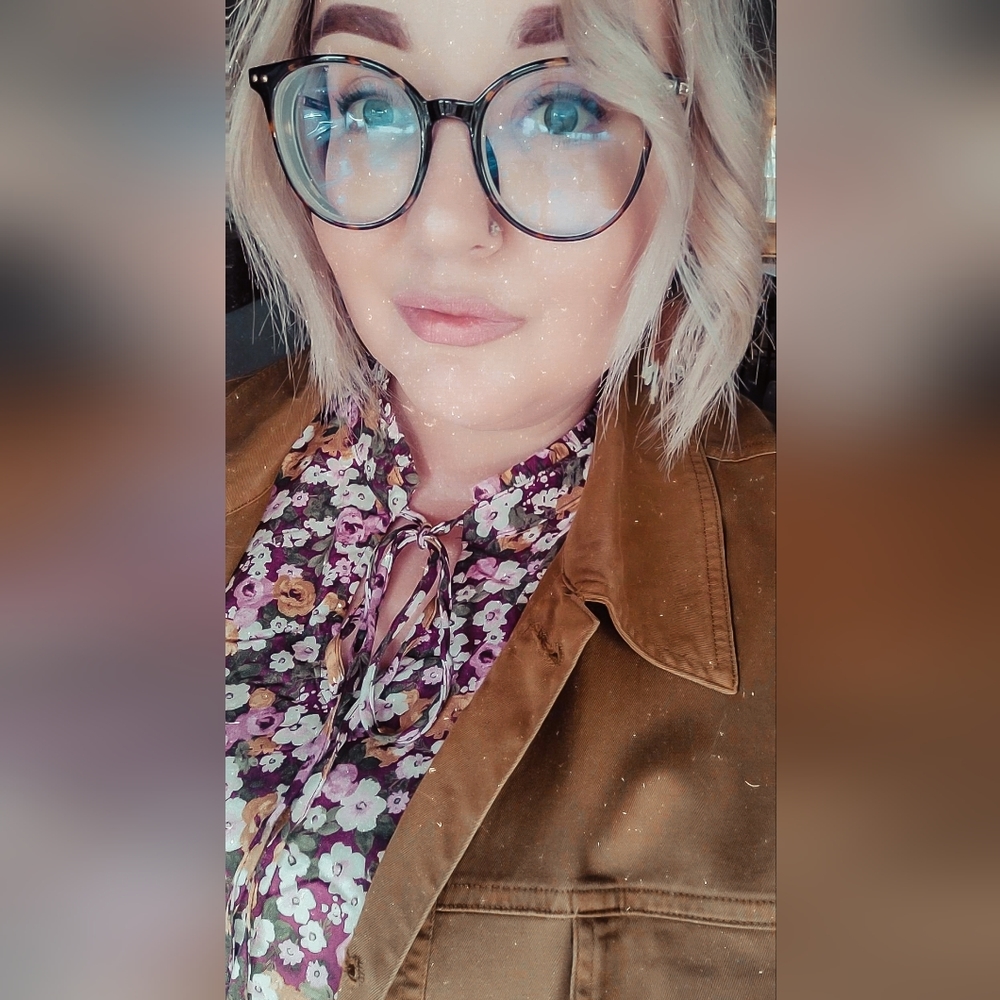 Meet your Posher, Amanda